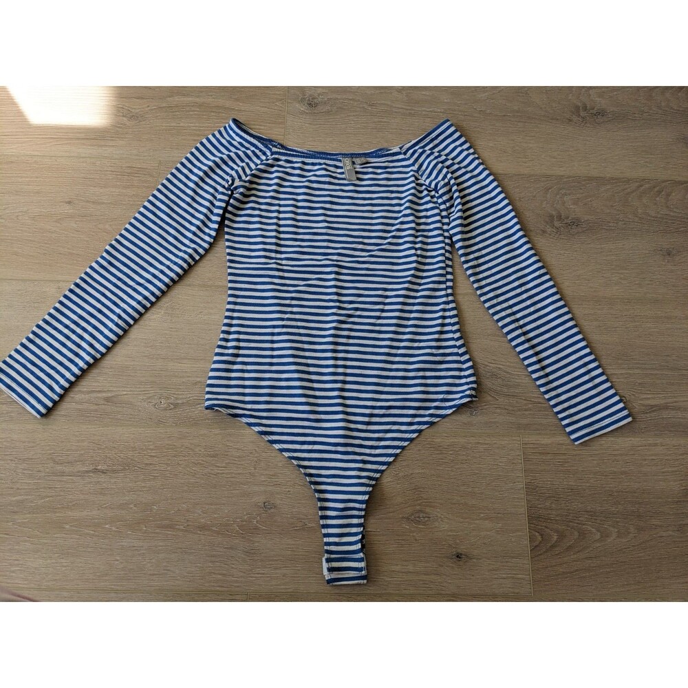 ASOS Navy Blue Striped Bodysuit Long Sleeve Thong Snap Closture Size 2 Stretch